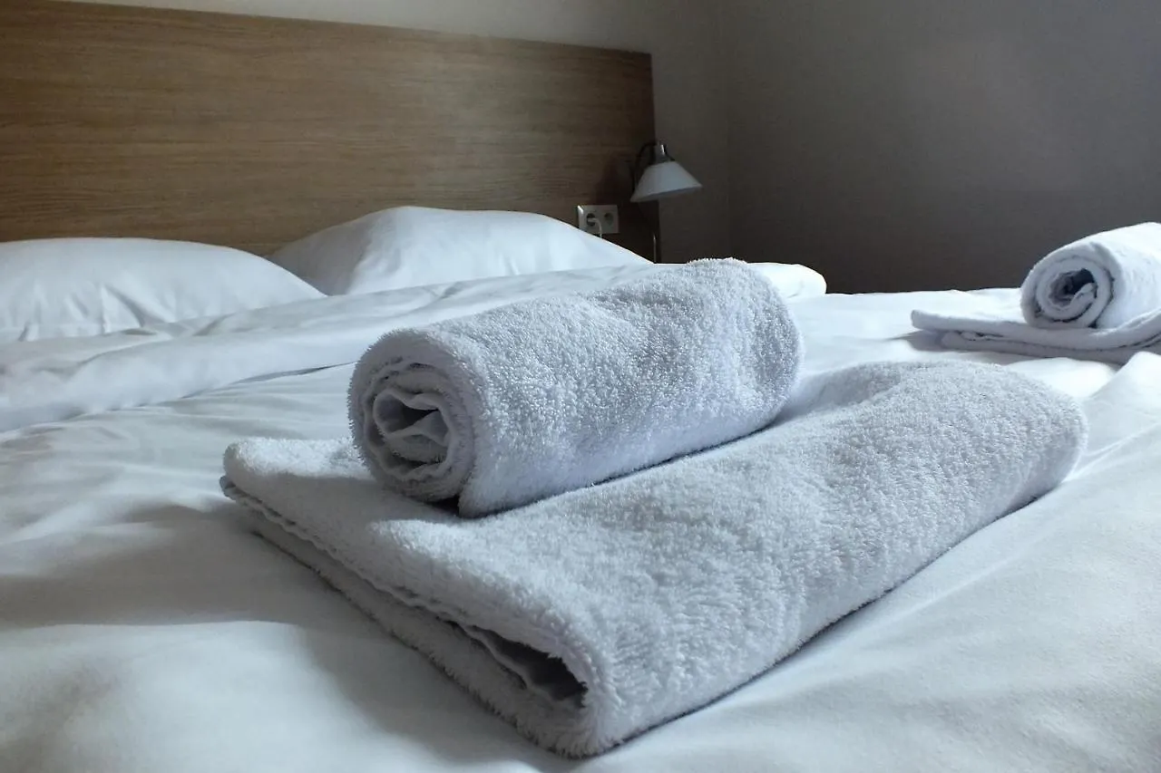 Motel Subaru Warszawa 2*,  Polska
